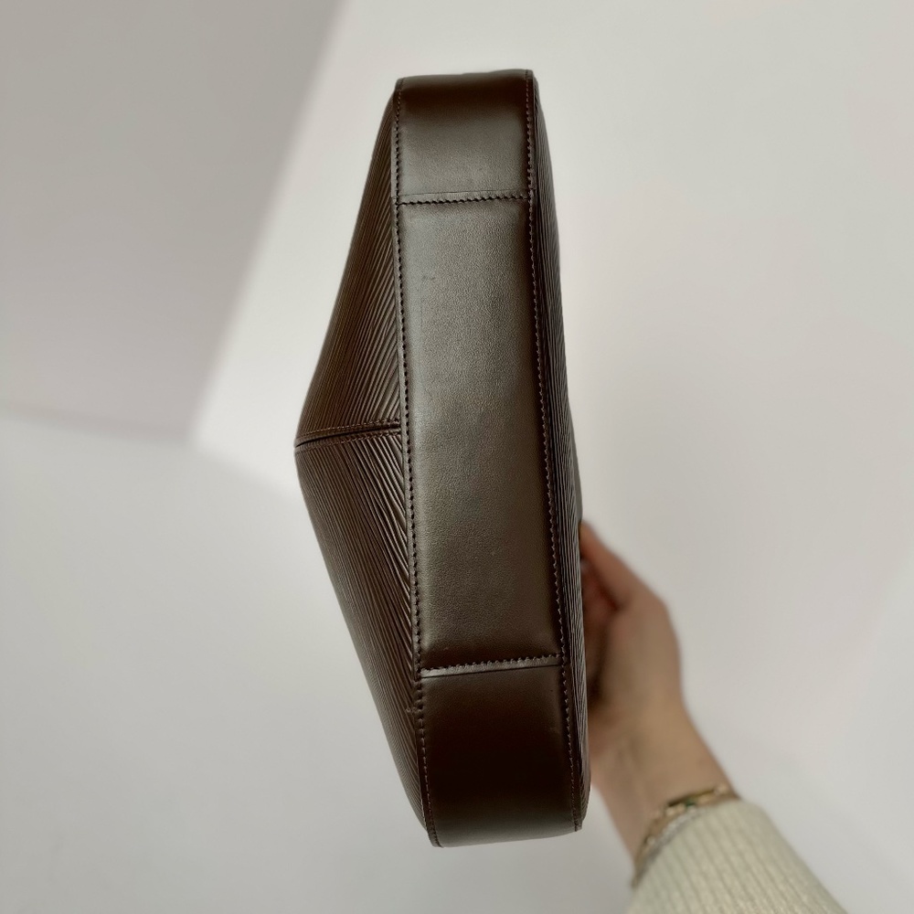 Louis Vuitton Moka Epi Leather Reverie Vintage Shoulder Bag - Picture 6 of 13